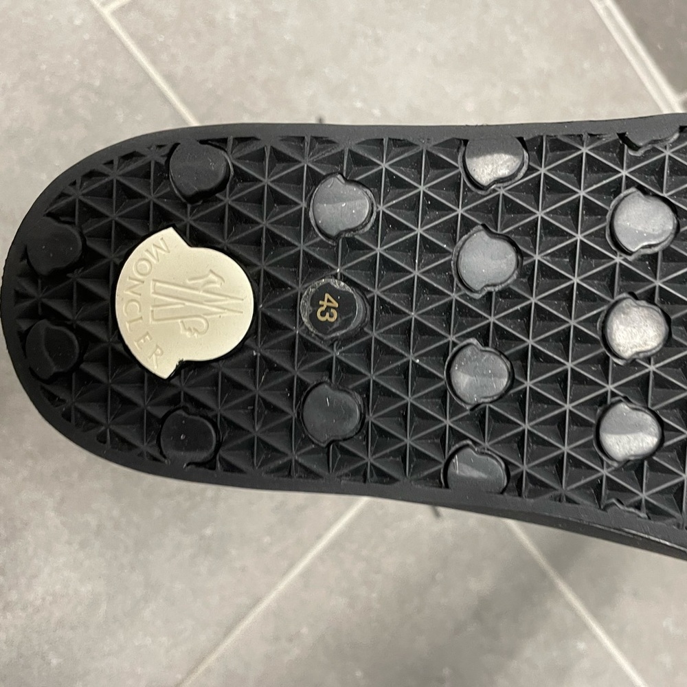 Moncler Lissex High Top Canvas Sneaker Army Green - MEN’S - Picture 7 of 15